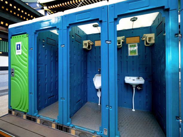 Portable Toilet Options We Offer in Pinckney, MI